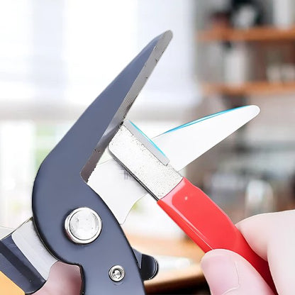 Aiguiseur de couteaux servant à affûter des cisailles de jardin