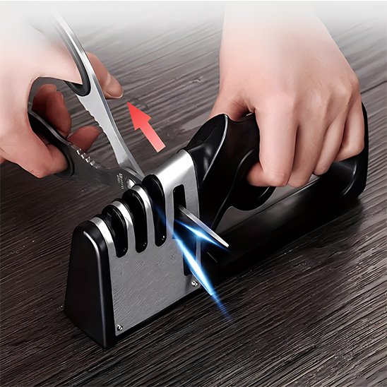 Aiguiseur de couteaux servant à affûter des ciseaux de cuisine
