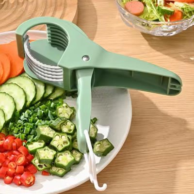 Coupe légumes utilisé pour préparer des légumes coupés