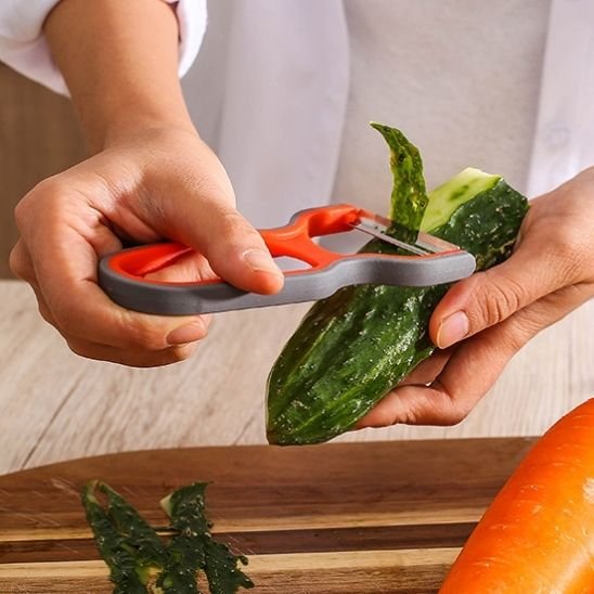 Eplucheur pour concombre